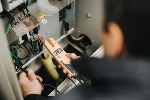 Best Affordable Emergency Electrician  in Savage, MN